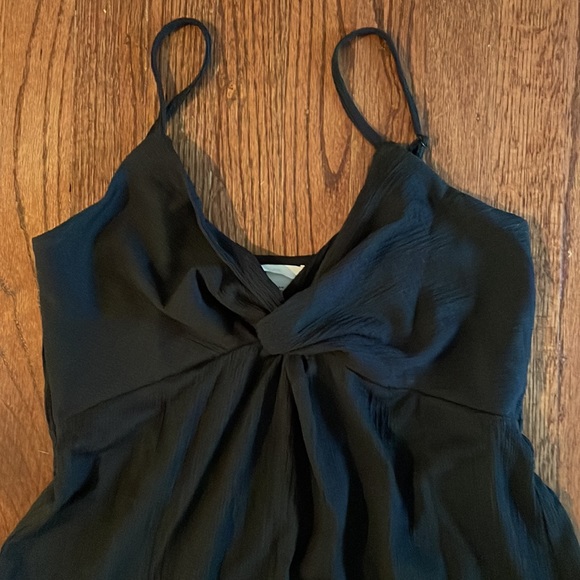 H&M Twist Detail Dress - Picture 2 of 6